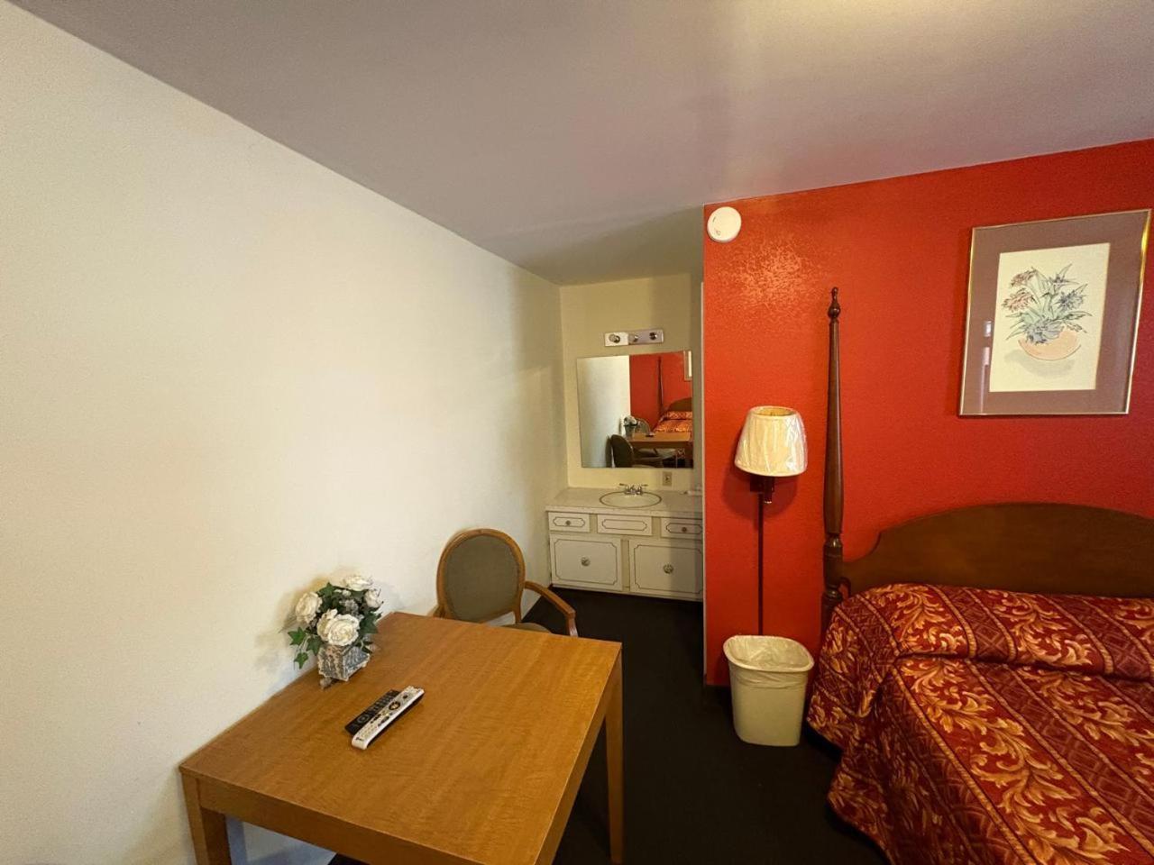 Dutch Motel By Oyo Near Hershey Park パルマイラ エクステリア 写真