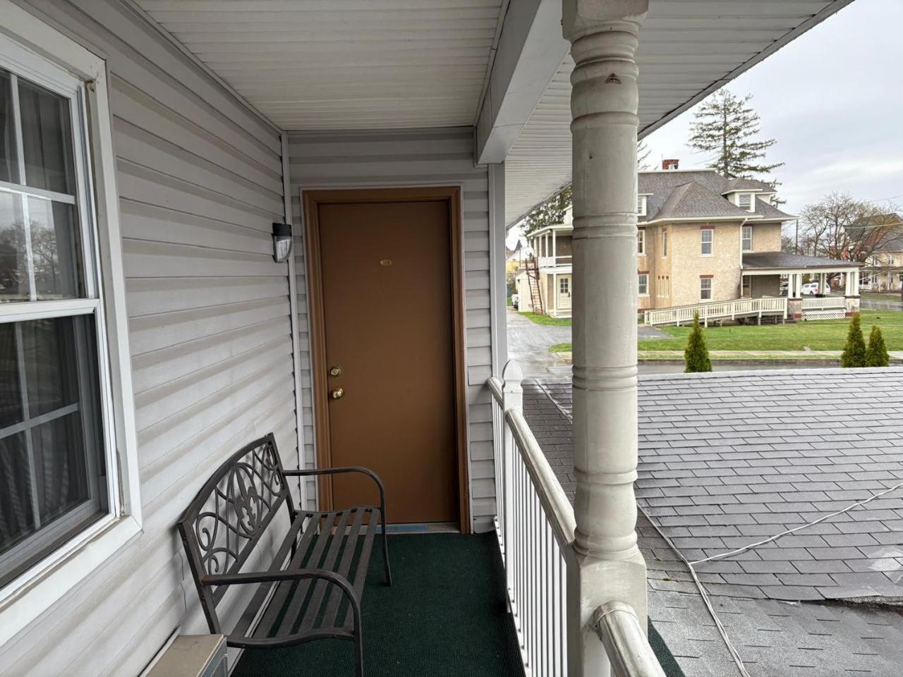 Dutch Motel By Oyo Near Hershey Park パルマイラ エクステリア 写真